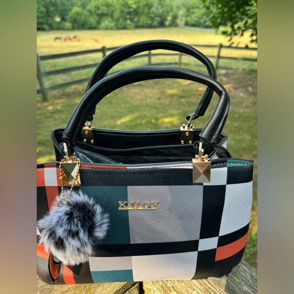 SHEIN small plaid purse very cute and colorful zippered pocket on exterior back - Picture 5 of 8